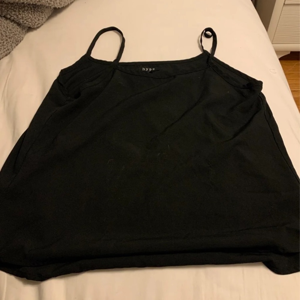 black tank top